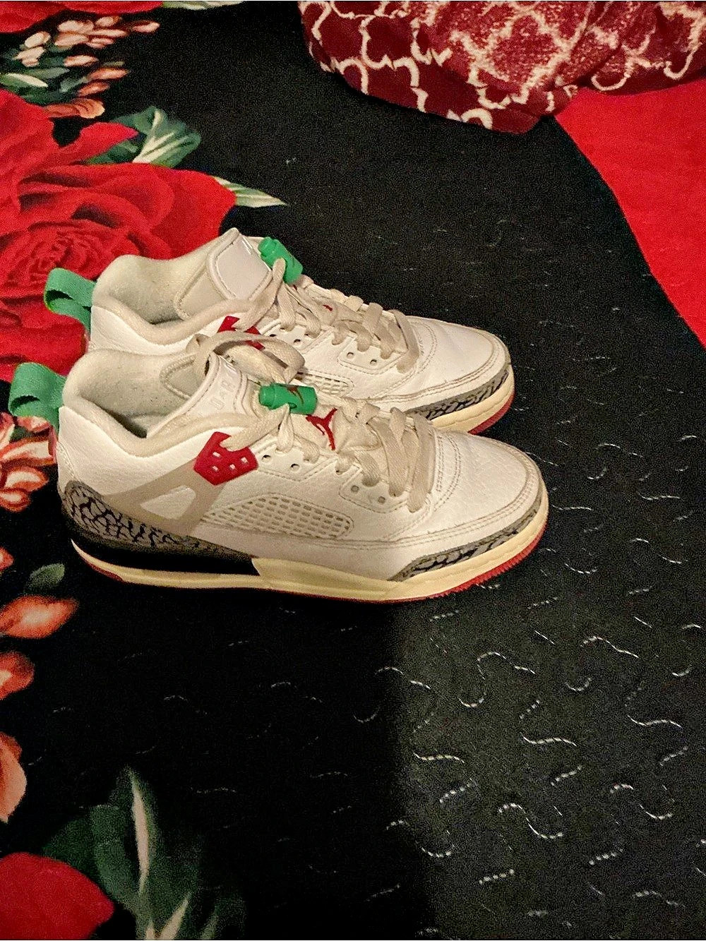Jordan Spizike Low White & Red Sneakers